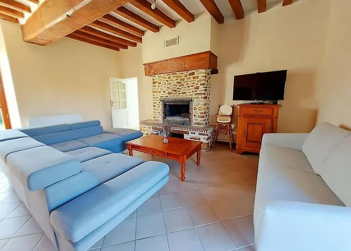 De La Petite Noerie - 11 Personnes *